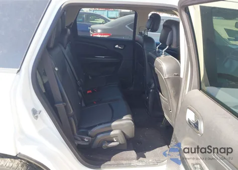 2018 Dodge Journey Crossroad z USA, uszkodzony, nr VIN 3C4PDCGG7JT490058